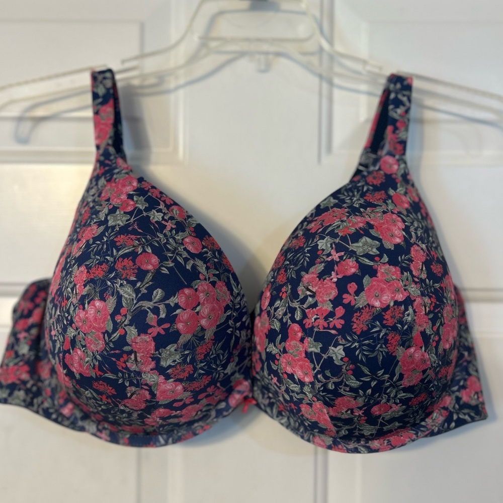 Lane Bryant Cacique boost plunge bra, size 48D